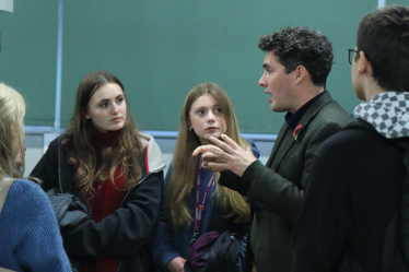 Huw in discussion with Heathfield College Students